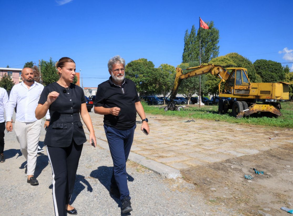 Nga pikë mjetesh të bllokuara në park lojërash: Shkodra çliron 3 hektarë hapësirë publike